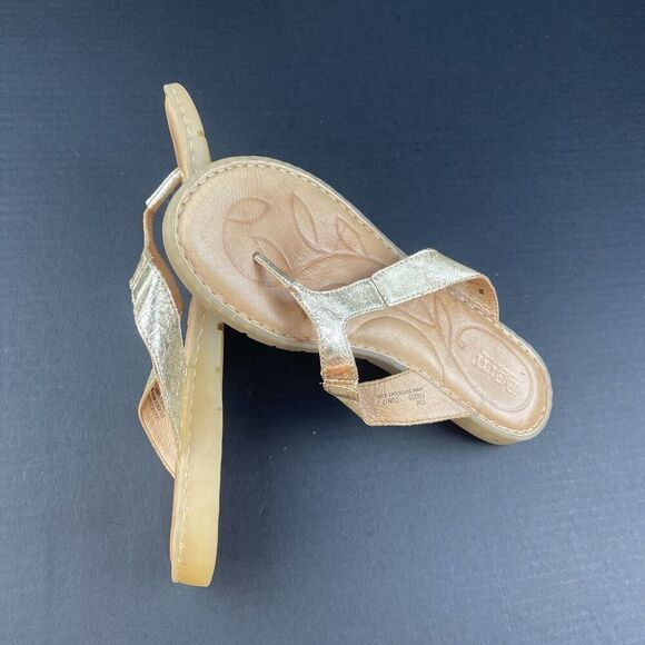 Born Amelie Flip Flops Thongs Leather Gold Sandals Size 10 M F00270 Pre Owned - Picture 6 of 16